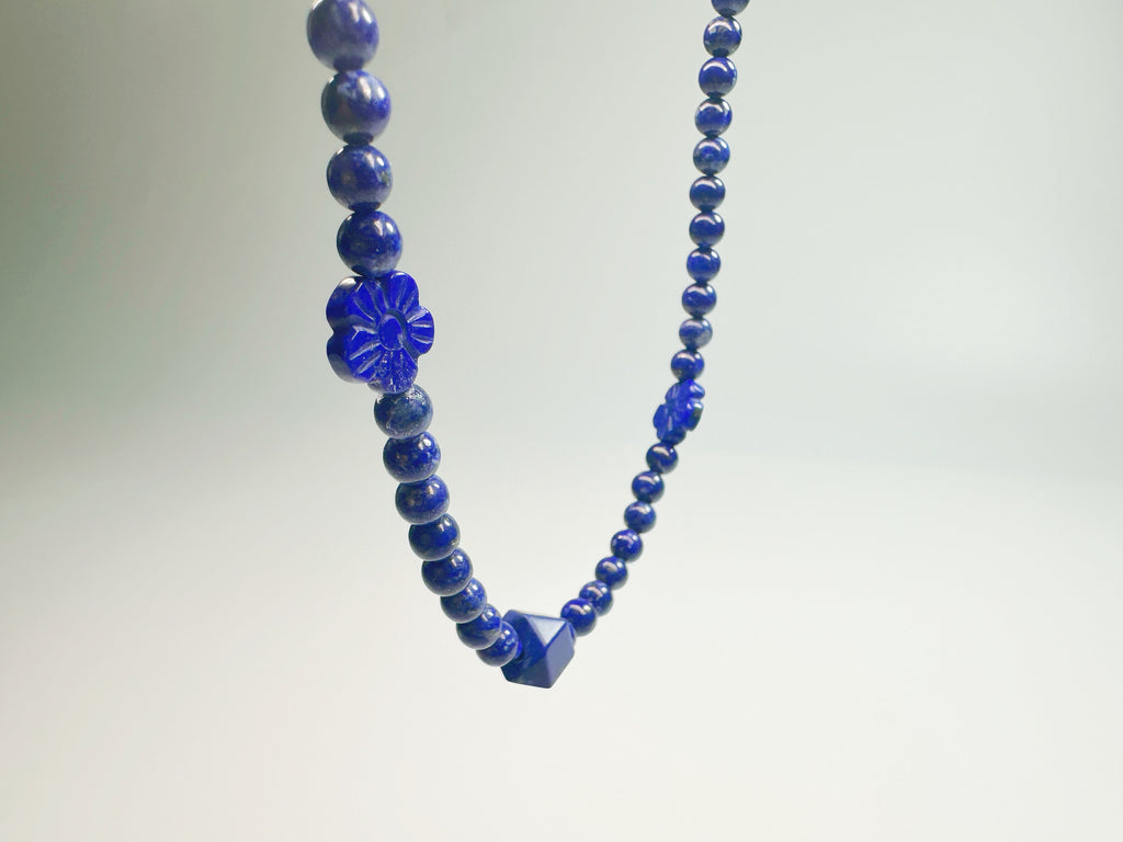 The Diàn Kyanite Necklace: Feng Shui blue kyanite pendant for throat chakra activation & truth alignment. Hand-wrapped metaphysical jewel with optional Baiyun Temple blessing. Enhances communication clarity.